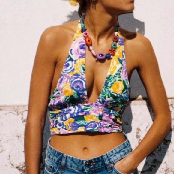 Print halter top - Picture 2 of 6